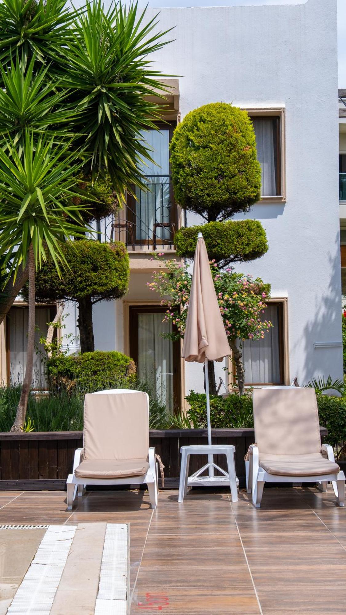 Flora Hotel Gumbet Exterior photo